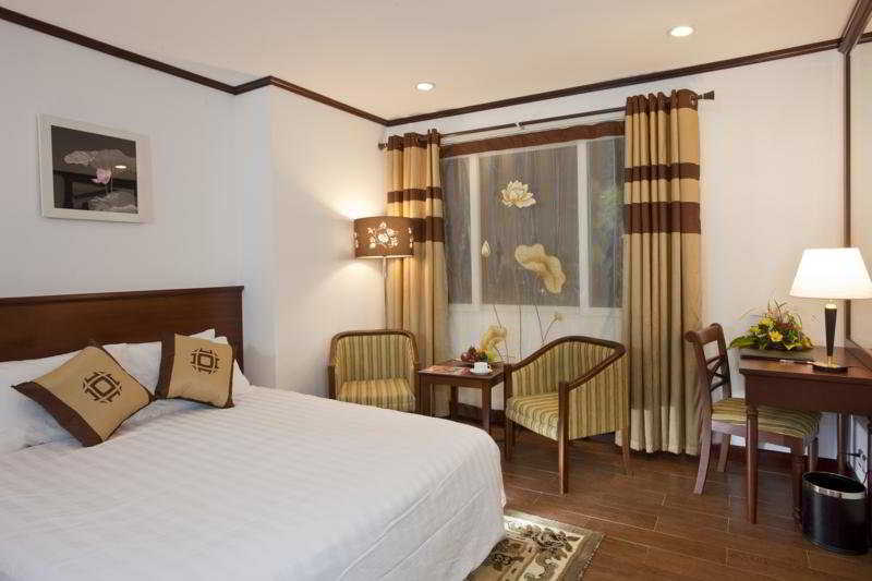May De Ville Trendy Hotel & Spa Ханой Номер фото
